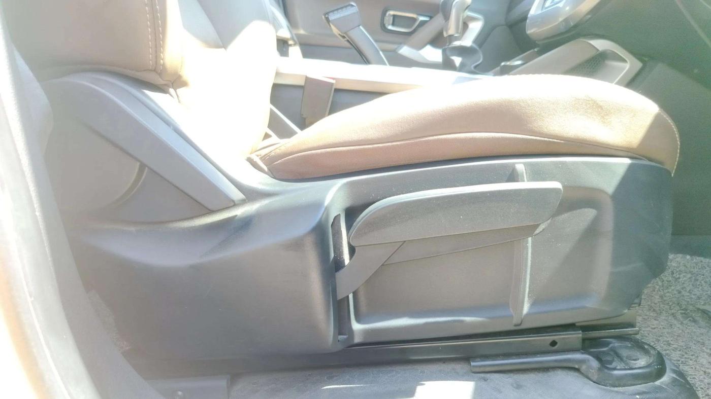 2021 Tata Harrier XZ 2.0L, Diesel, Manual, 85,296 km, Driver Side Adjustment Panel