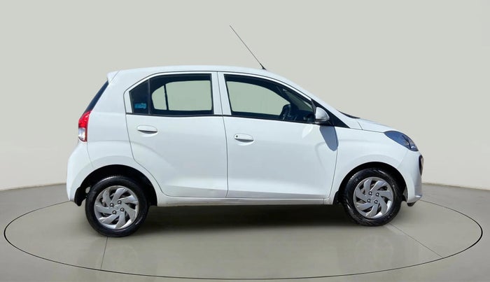 2020 Hyundai NEW SANTRO SPORTZ MT, Petrol, Manual, 68,232 km, Right Side View