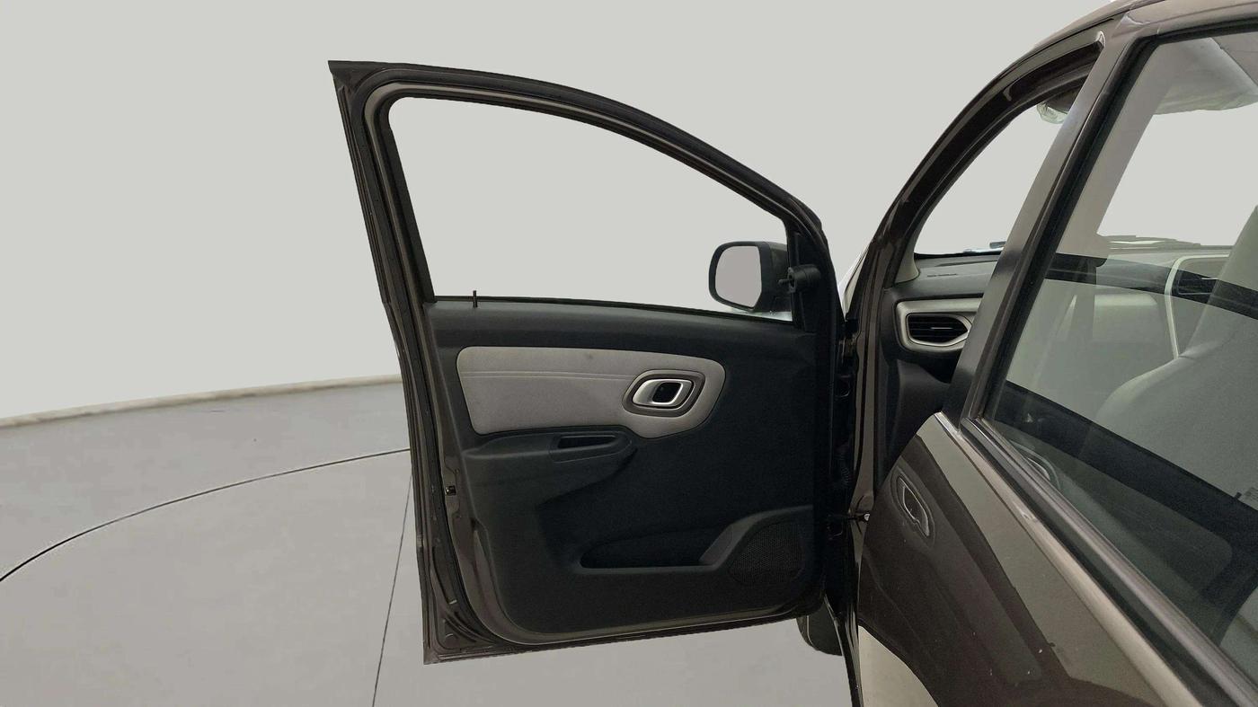 2020 Datsun Redi Go T(O) 1.0 AMT, Petrol, Automatic, 13,569 km, LHS Front Door