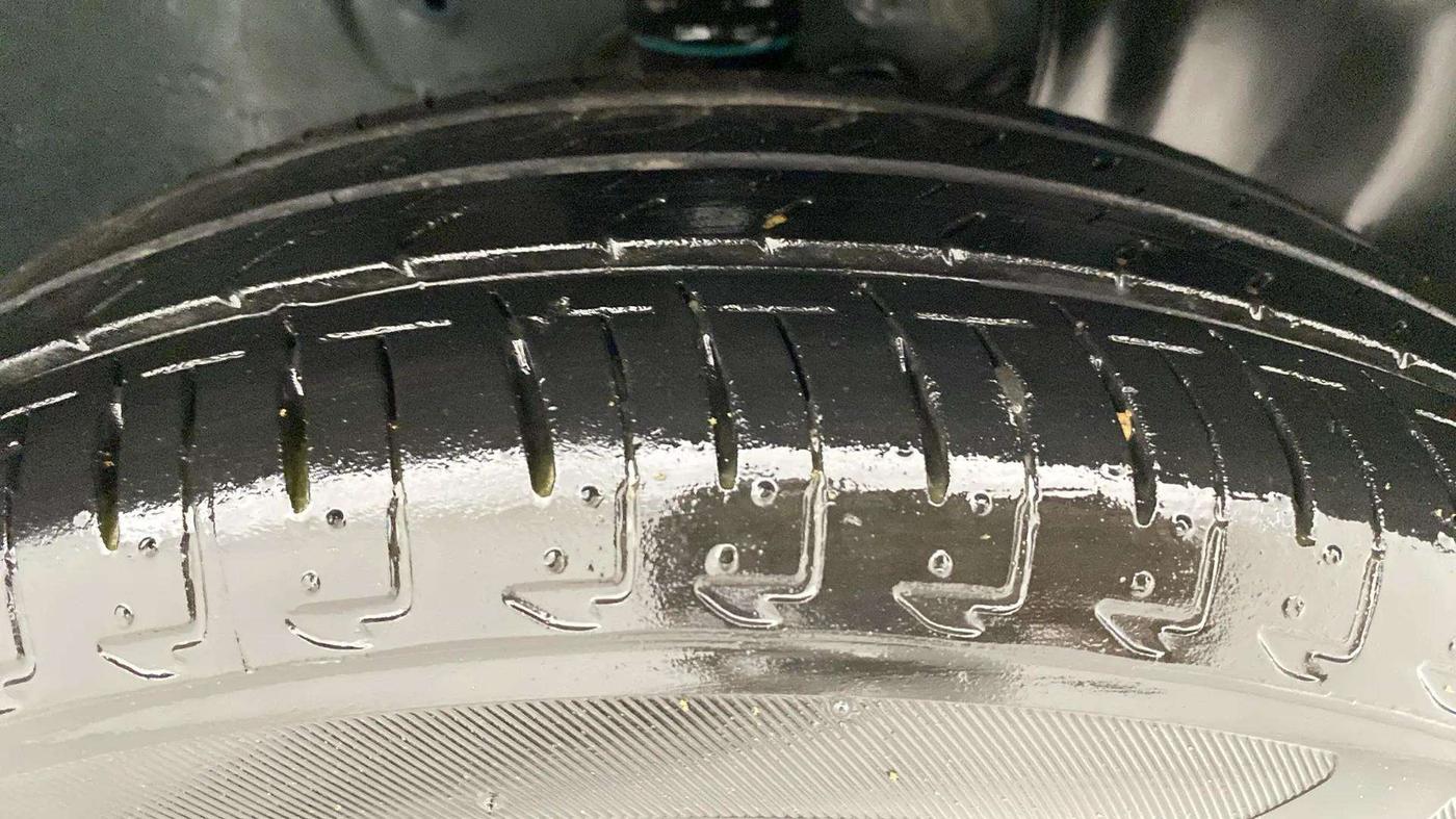 2023 Maruti IGNIS SIGMA 1.2, Petrol, Manual, 14,970 km, Right Front Tyre Tread