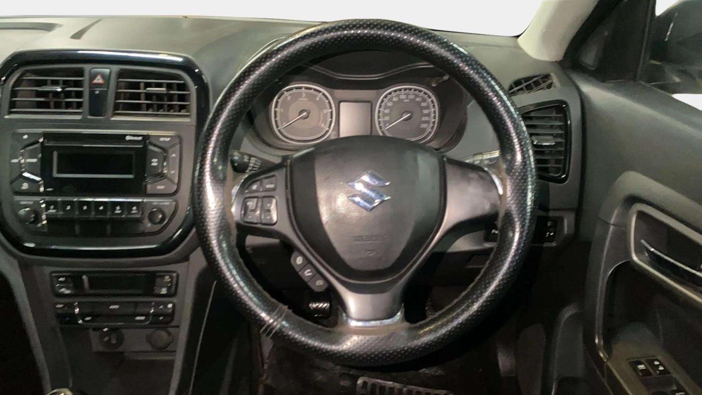 2018 Maruti Vitara Brezza ZDI, Diesel, Manual, 83,579 km, Steering Wheel Close Up