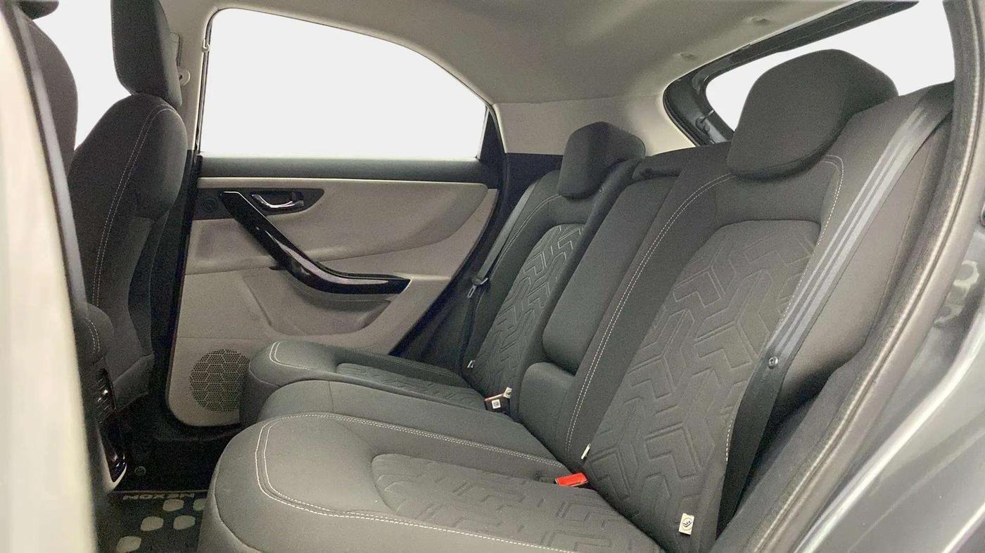 2020 Tata NEXON XZ PLUS PETROL, Petrol, Manual, 32,503 km, Right Side Rear Door Cabin