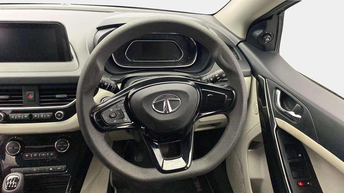 2020 Tata NEXON XZ PLUS PETROL, Petrol, Manual, 32,503 km, Steering Wheel Close Up