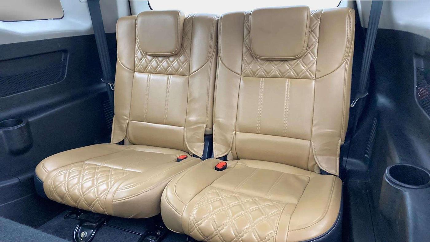 2018 Mahindra XUV500 W11 AT, Diesel, Automatic, 94,915 km, Third Seat Row ( optional )