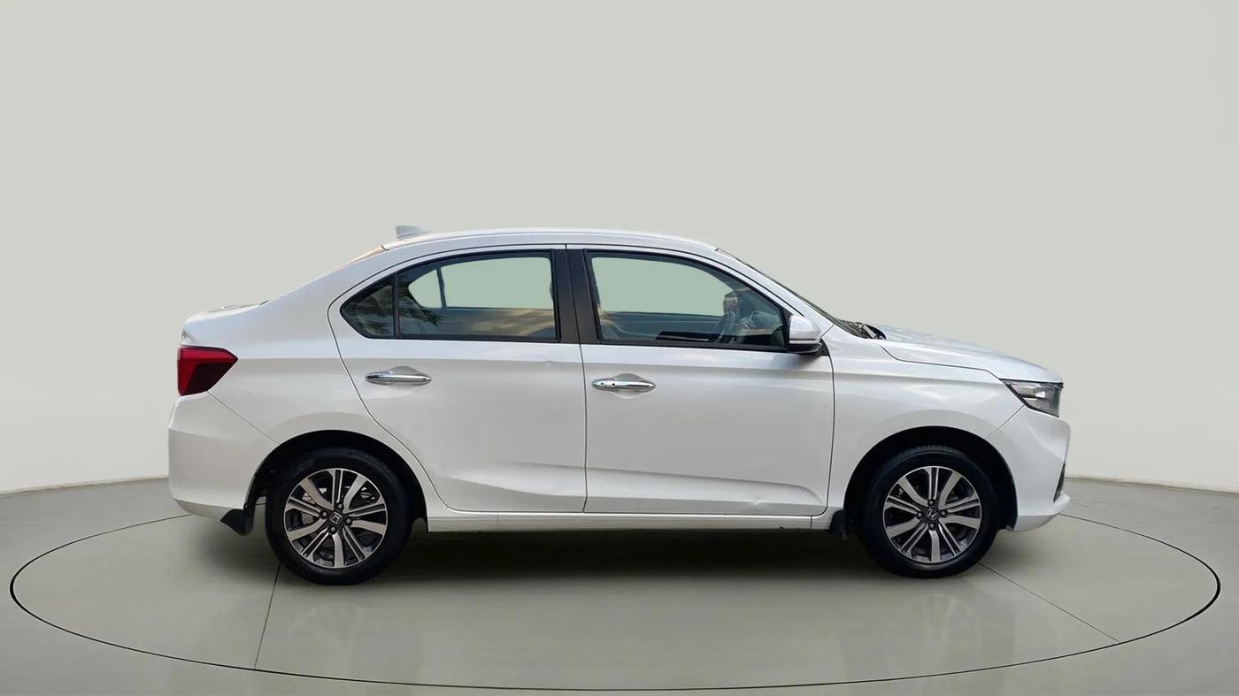2023 Honda Amaze 1.2L I-VTEC VX, Petrol, Manual, 27,099 km, Right Side View