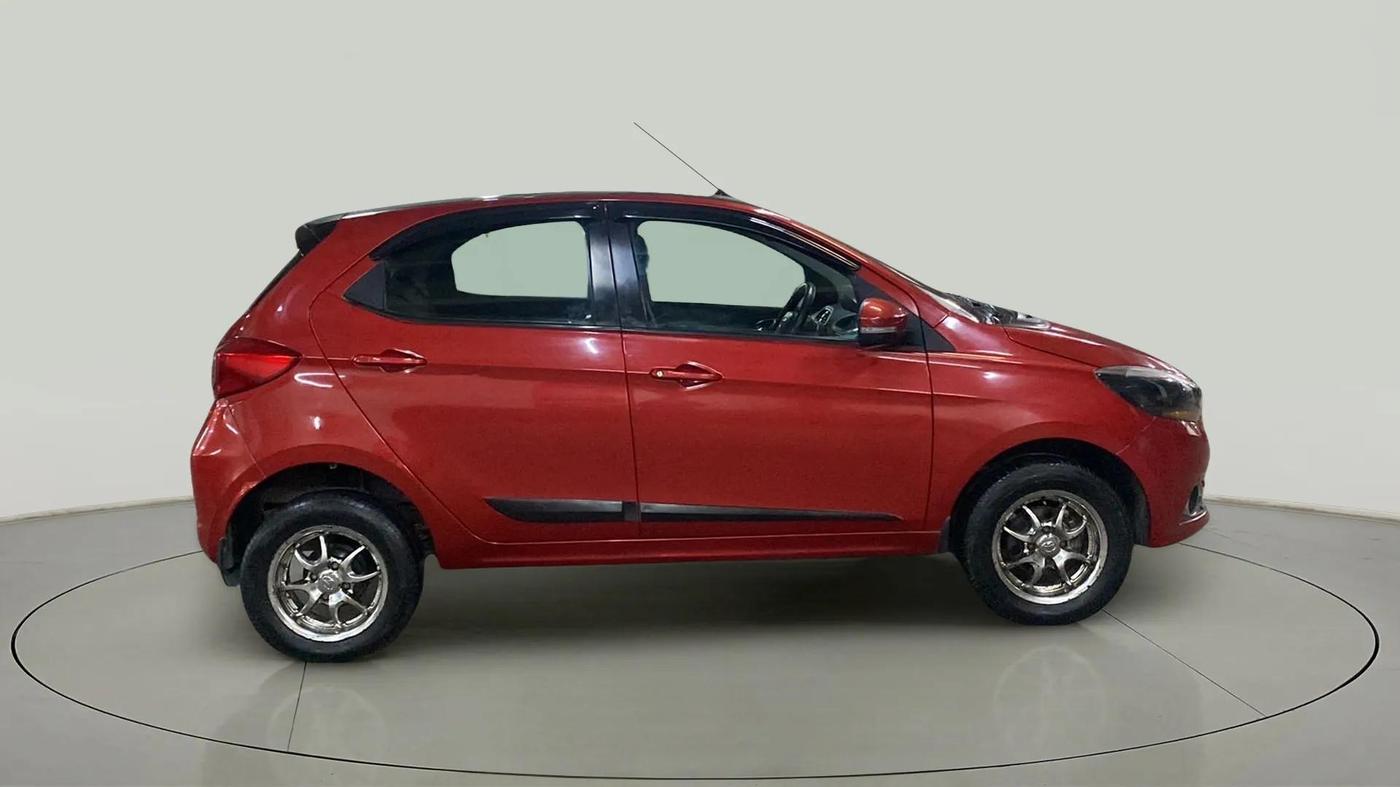 2019 Tata Tiago XZ PLUS DIESEL, Diesel, Manual, 46,064 km, Right Side View