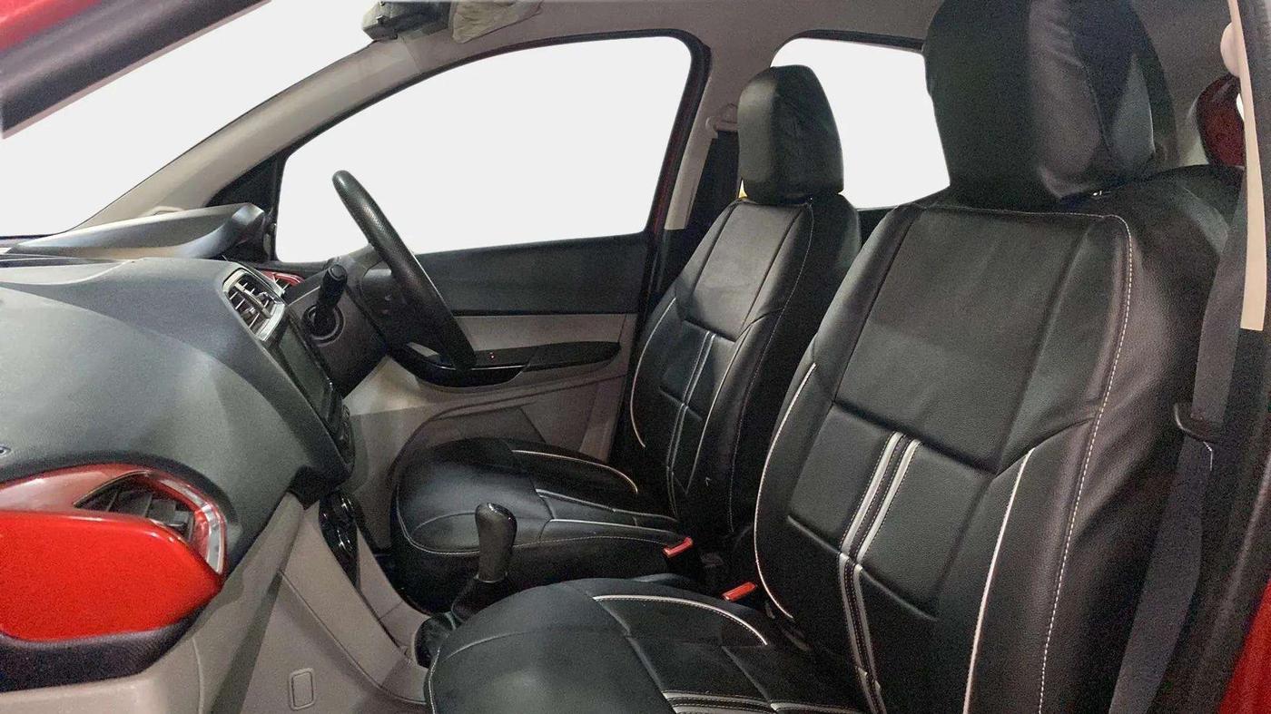 2019 Tata Tiago XZ PLUS DIESEL, Diesel, Manual, 46,064 km, Right Side Front Door Cabin