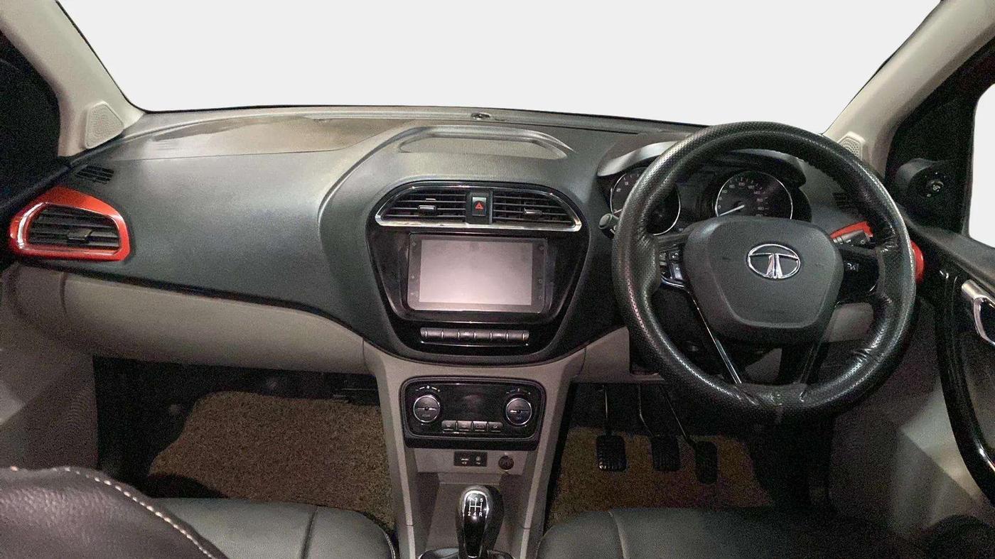2019 Tata Tiago XZ PLUS DIESEL, Diesel, Manual, 46,064 km, Dashboard