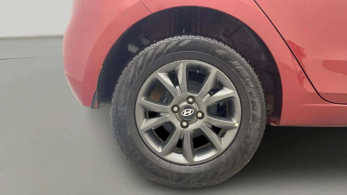 2019 Hyundai Elite i20 SPORTZ PLUS 1.2, Petrol, Manual, 44,107 km, Right Rear Wheel