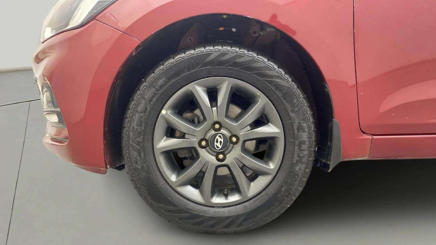 2019 Hyundai Elite i20 SPORTZ PLUS 1.2, Petrol, Manual, 44,107 km, Left Front Wheel