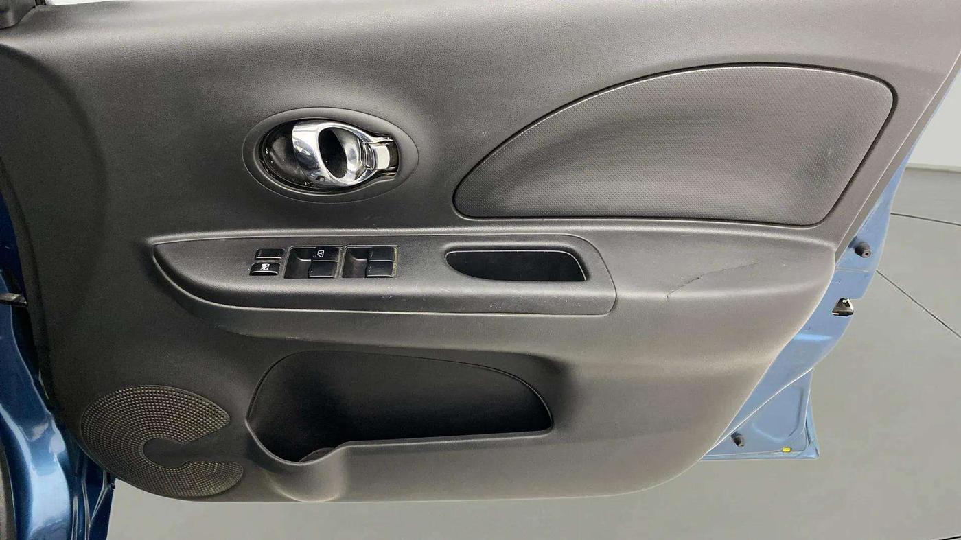 2018 Nissan Micra XL CVT, Petrol, Automatic, 91,135 km, Driver Side Door Panels Control