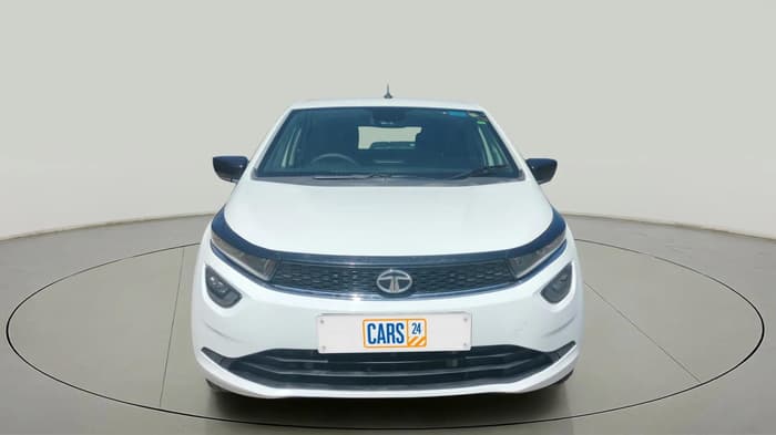 2022 Tata ALTROZ XZ PETROL, Petrol, Manual, 32,721 km, Front