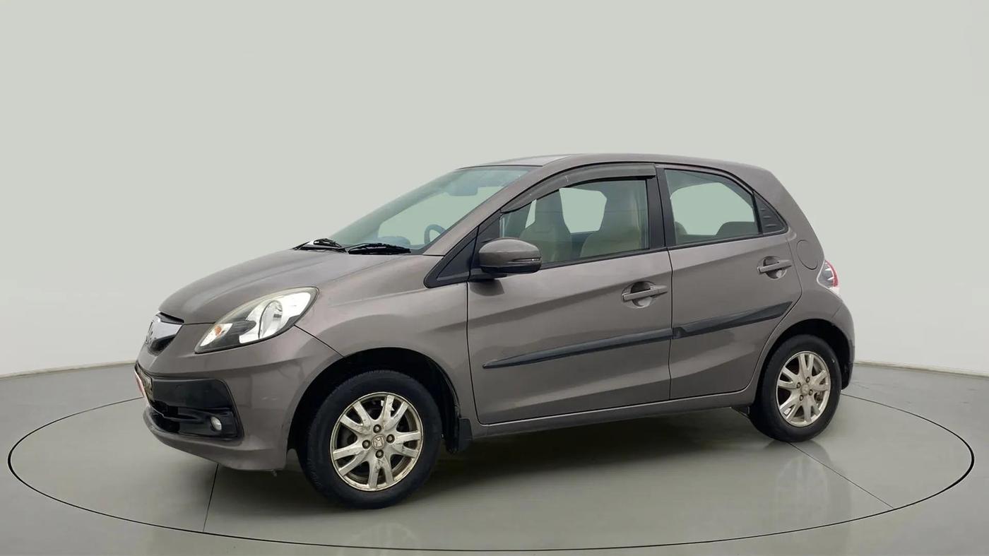 2015 Honda Brio VX AT, Petrol, Automatic, 56,878 km, Left Front Diagonal