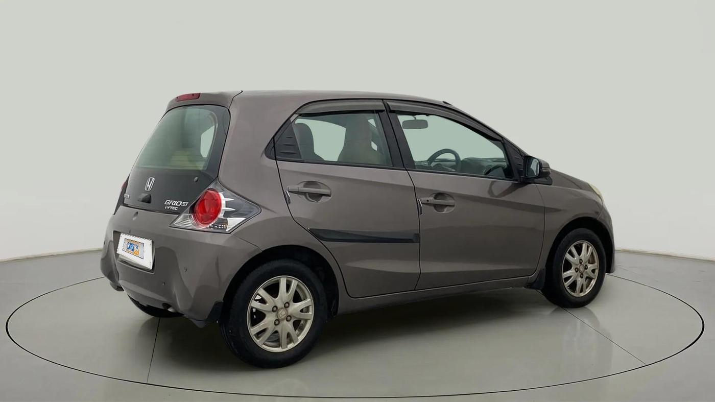 2015 Honda Brio VX AT, Petrol, Automatic, 56,878 km, Right Back Diagonal