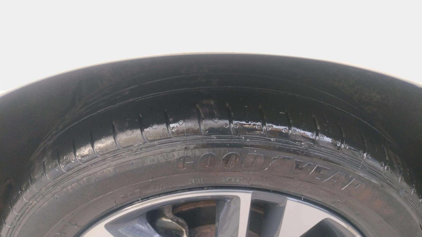 2019 Tata Tiago XZA PLUS PETROL, Petrol, Automatic, 68,664 km, Left Front Tyre Tread