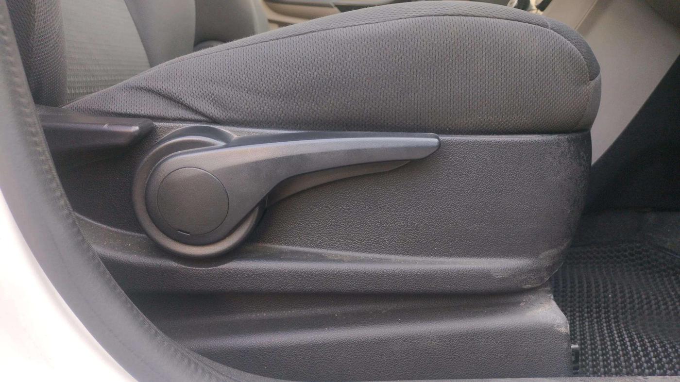 2019 Tata Tiago XZA PLUS PETROL, Petrol, Automatic, 68,664 km, Driver Side Adjustment Panel