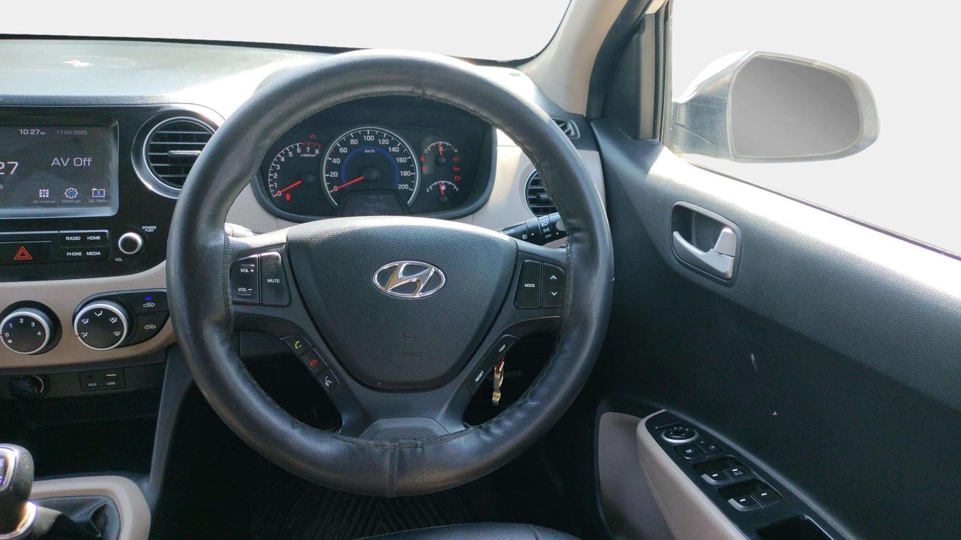 2018 Hyundai Grand i10 SPORTZ 1.2 KAPPA VTVT, Petrol, Manual, 67,139 km, Steering Wheel Close Up