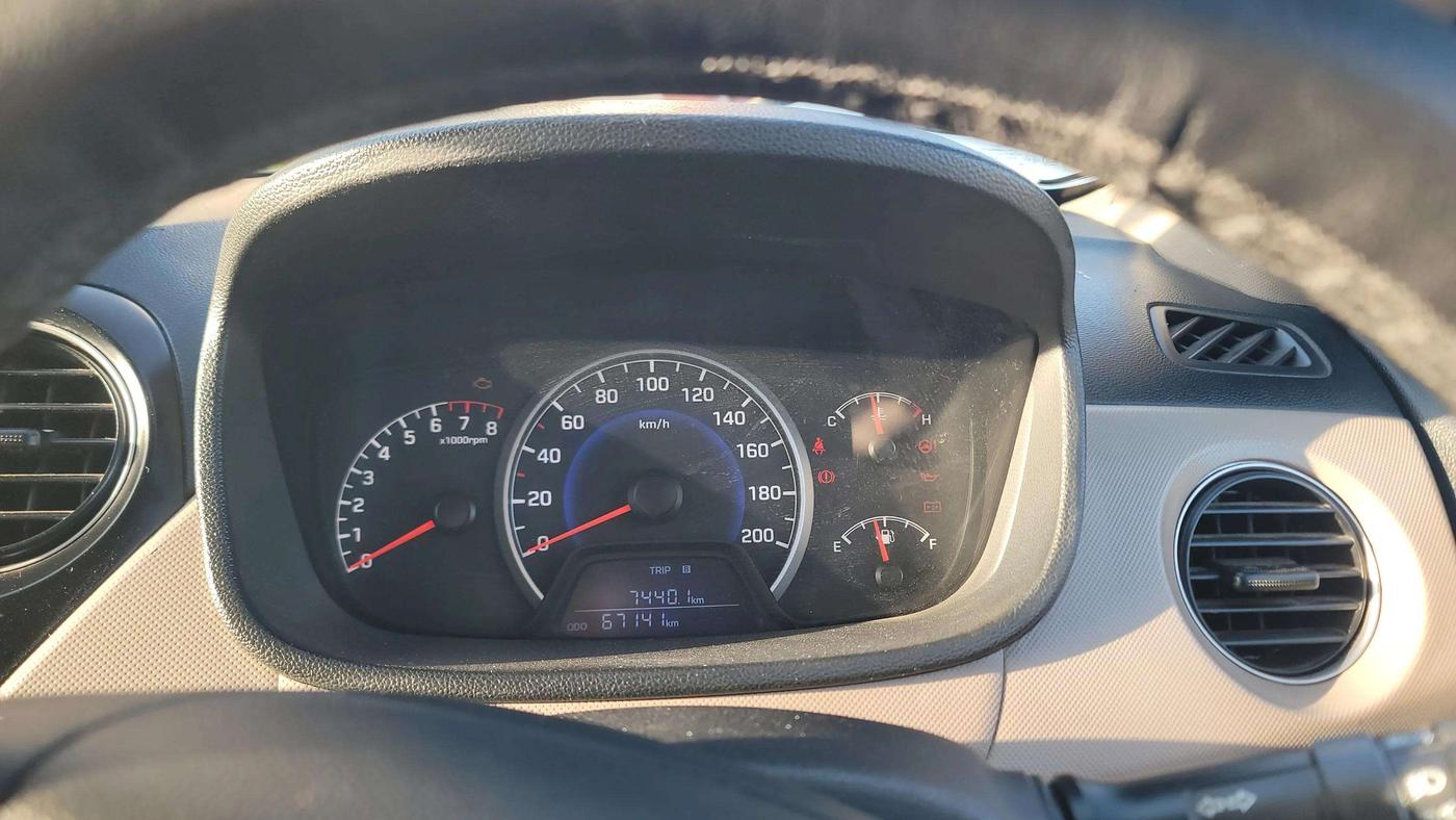 2018 Hyundai Grand i10 SPORTZ 1.2 KAPPA VTVT, Petrol, Manual, 67,139 km, Odometer Image