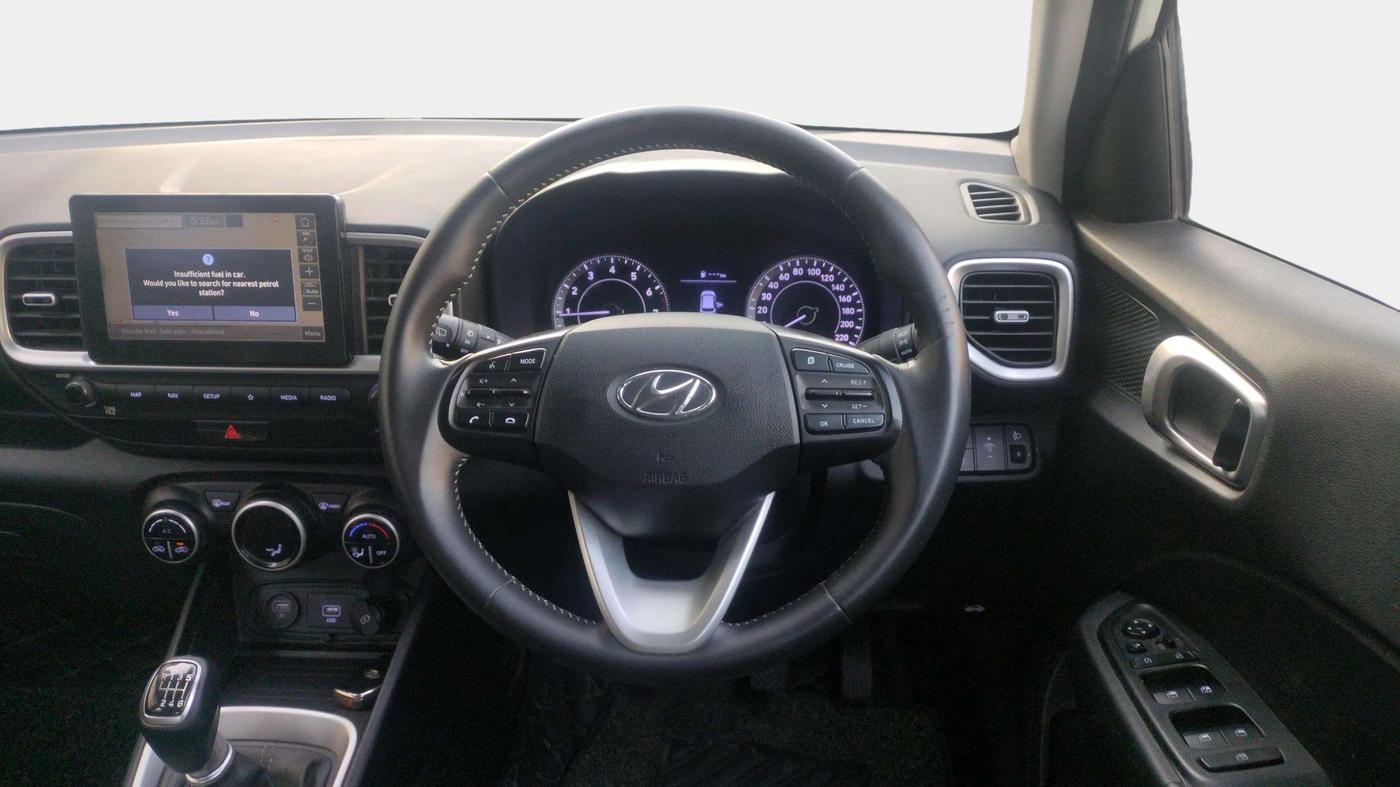 2019 Hyundai VENUE SX 1.0 (O) TURBO, Petrol, Manual, 65,742 km, Steering Wheel Close Up