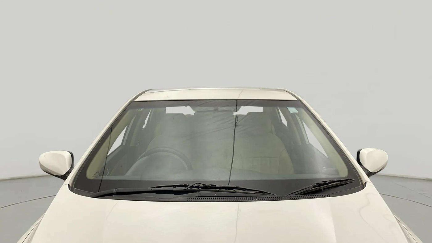 2015 Hyundai Verna FLUIDIC 4S 1.6 VTVT S, Petrol, Manual, 84,168 km, Front Windshield