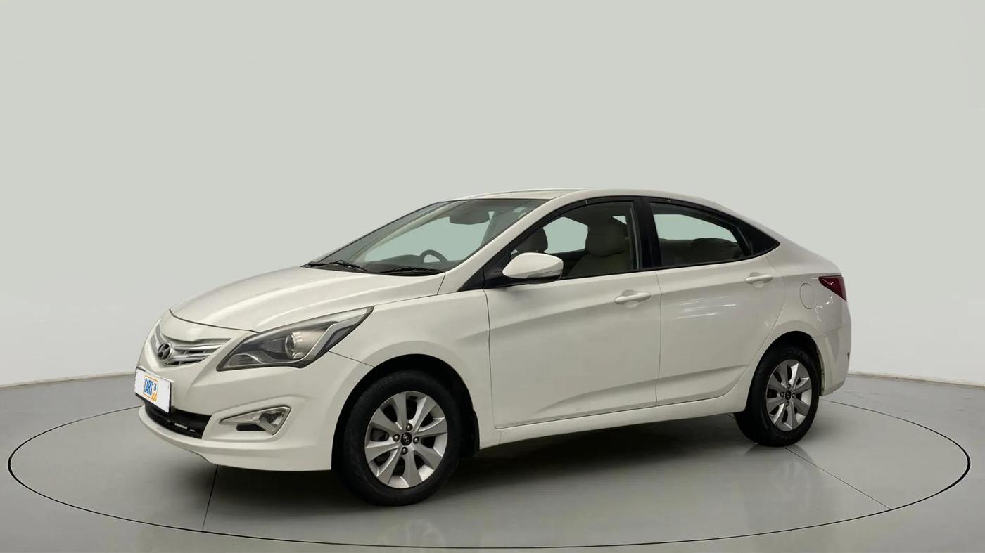 2015 Hyundai Verna FLUIDIC 4S 1.6 VTVT S, Petrol, Manual, 84,168 km, Left Front Diagonal