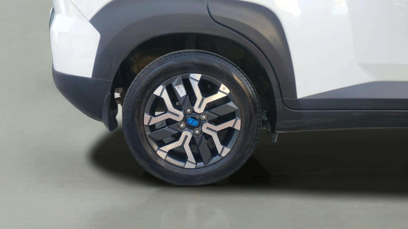 2024 Hyundai EXTER SX(O) 1.2 AMT, Petrol, Automatic, 10,923 km, Right Rear Wheel