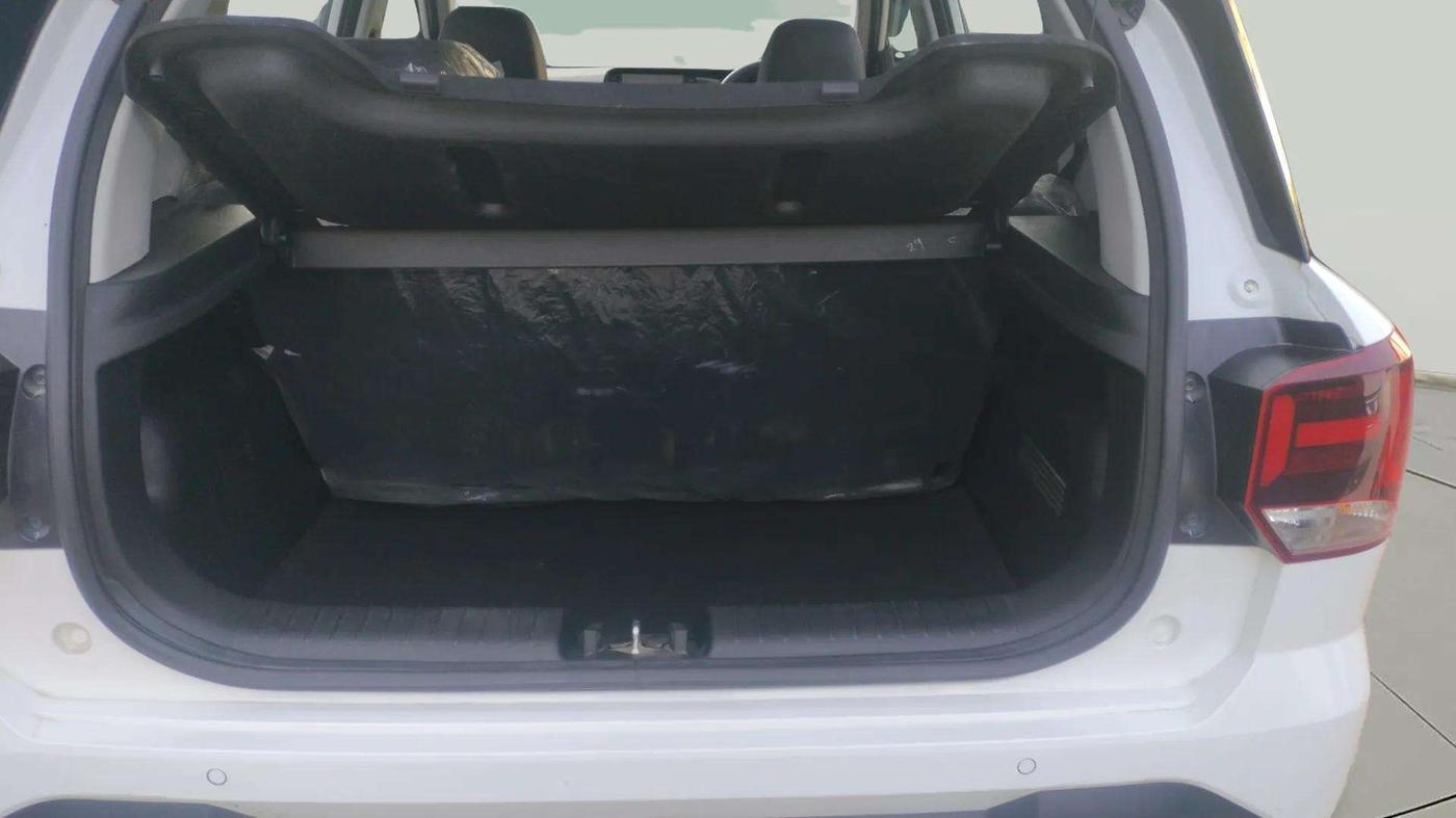 2024 Hyundai EXTER SX(O) 1.2 AMT, Petrol, Automatic, 10,923 km, Boot Inside