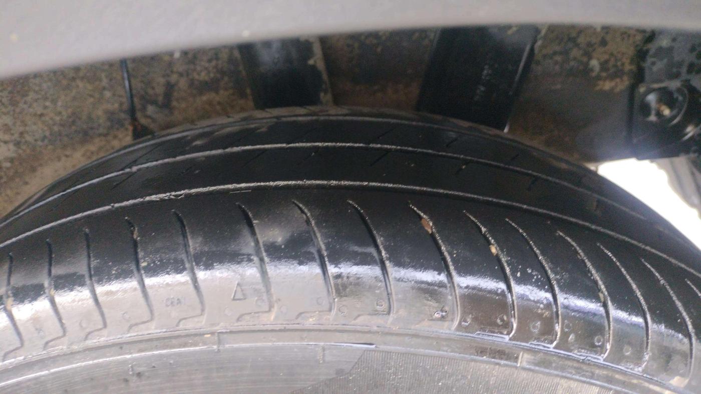 2024 Hyundai EXTER SX(O) 1.2 AMT, Petrol, Automatic, 10,923 km, Right Rear Tyre Tread