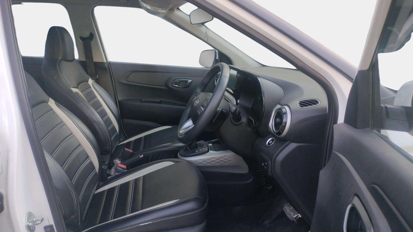 2024 Hyundai EXTER SX(O) 1.2 AMT, Petrol, Automatic, 10,923 km, Right Side Front Door Cabin