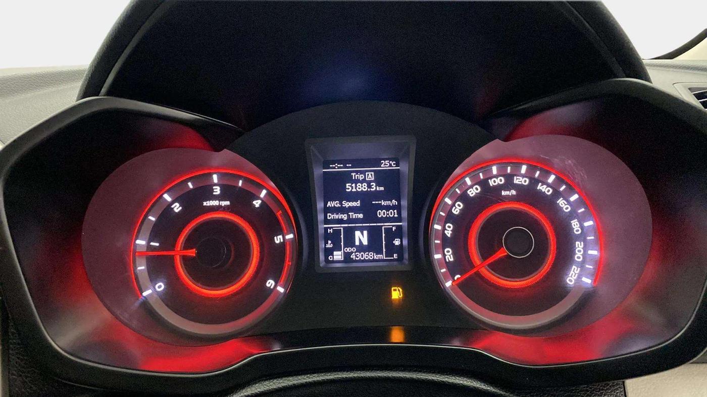 2020 Mahindra XUV300 W6 1.5 DIESEL AMT, Diesel, Automatic, 43,057 km, Odometer Image