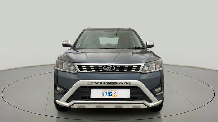 2020 Mahindra XUV300 W6 1.5 DIESEL AMT, Diesel, Automatic, 43,057 km, Front