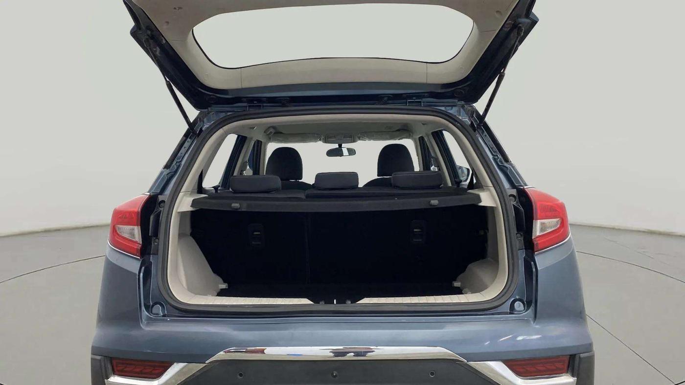 2020 Mahindra XUV300 W6 1.5 DIESEL AMT, Diesel, Automatic, 43,057 km, Boot Inside