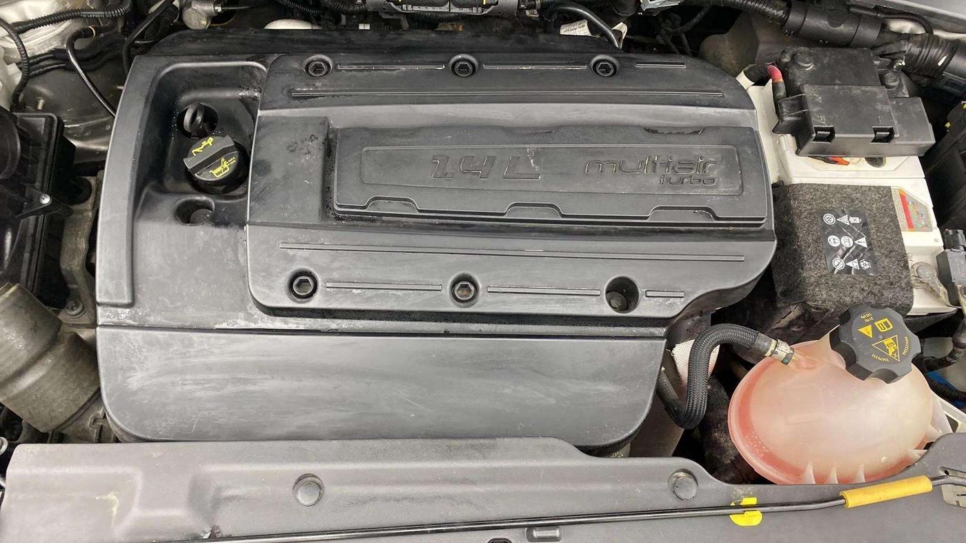 2019 Jeep Compass SPORT PLUS 1.4 PETROL, Petrol, Manual, 17,112 km, Engine View
