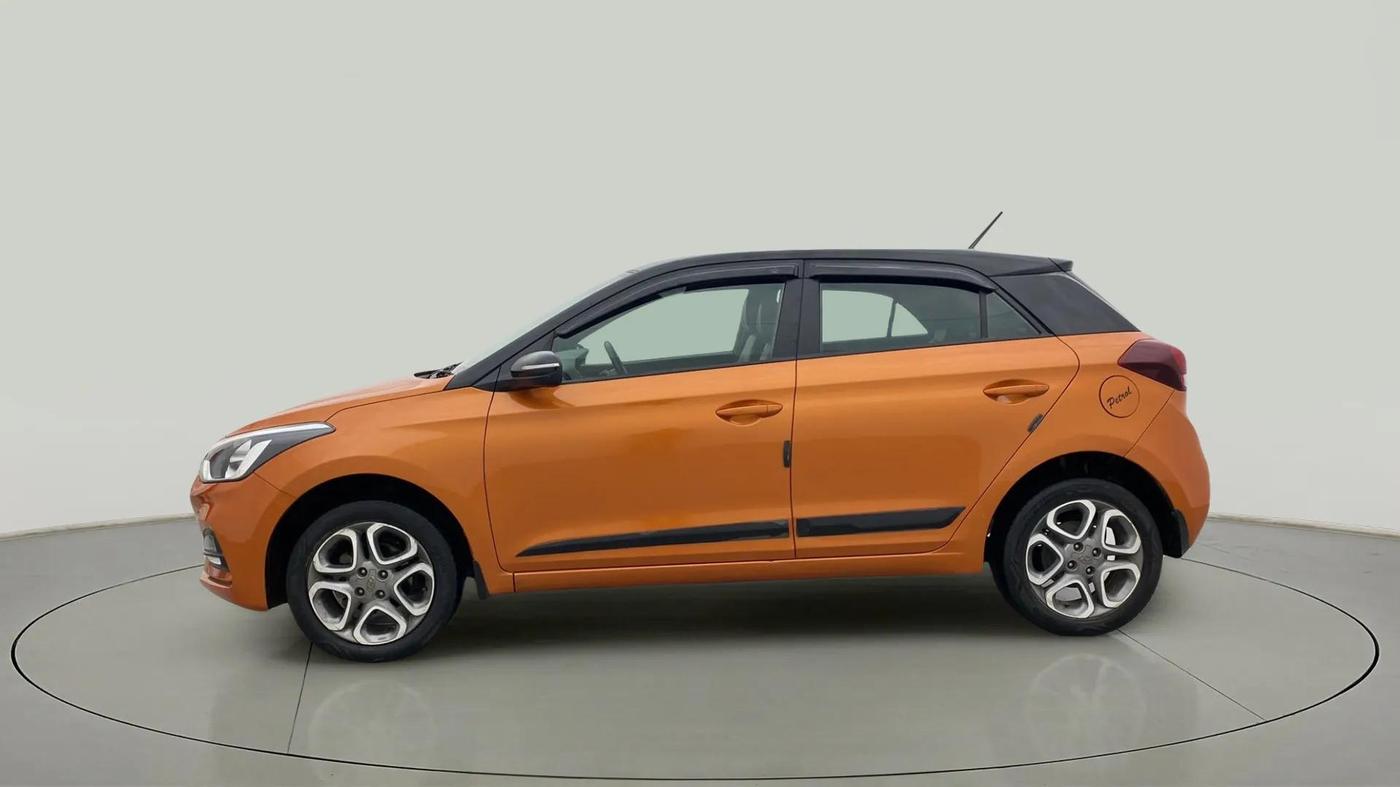 2019 Hyundai Elite i20 SPORTZ PLUS 1.2 DUAL TONE, Petrol, Manual, 39,946 km, Left Side