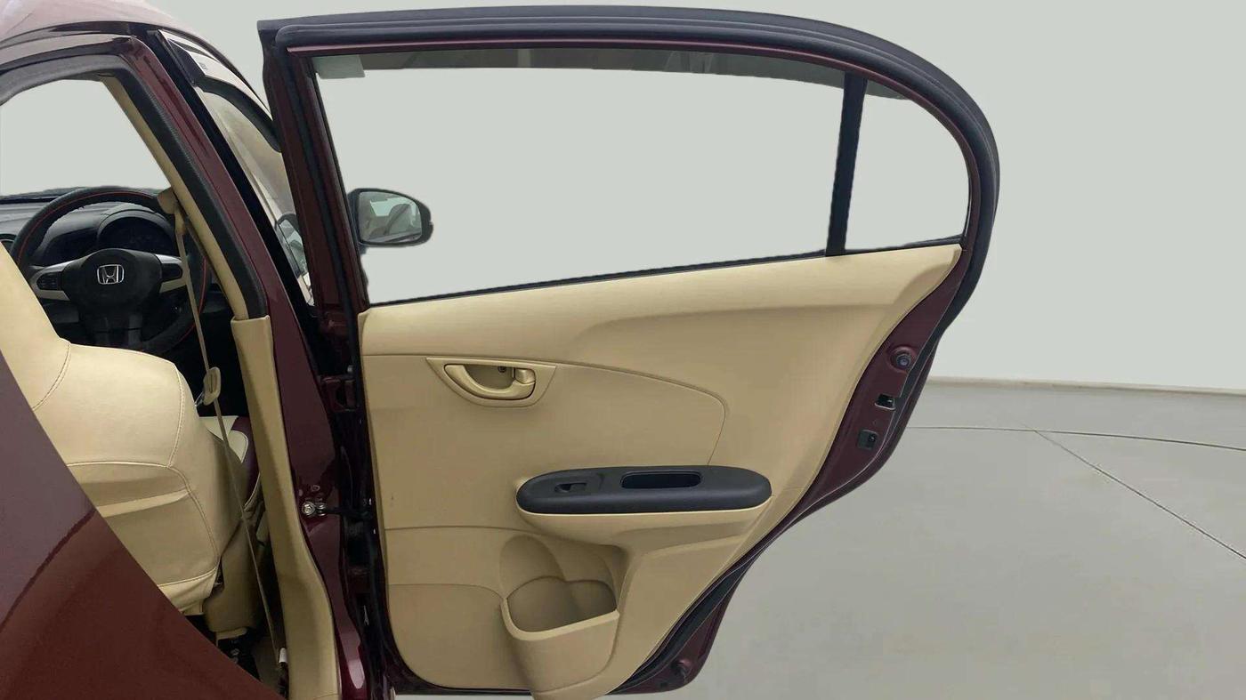2015 Honda Amaze 1.2L I-VTEC S, Petrol, Manual, 9,360 km, RHS Rear Door