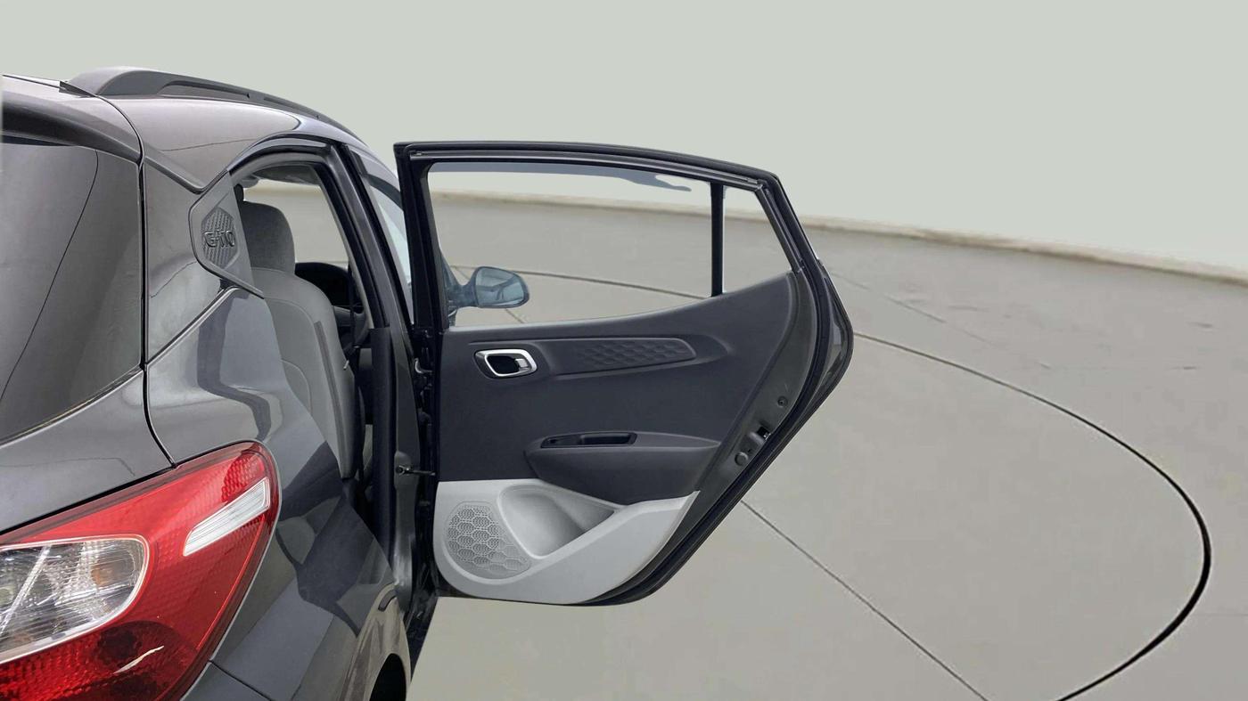 2021 Hyundai GRAND I10 NIOS SPORTZ AMT 1.2 KAPPA VTVT, Petrol, Automatic, 30,797 km, RHS Rear Door