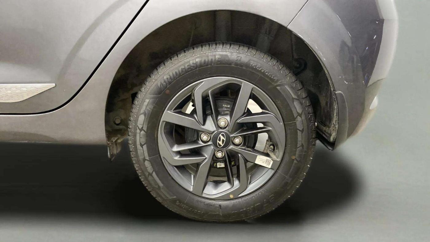 2021 Hyundai GRAND I10 NIOS SPORTZ AMT 1.2 KAPPA VTVT, Petrol, Automatic, 30,797 km, Left Rear Wheel