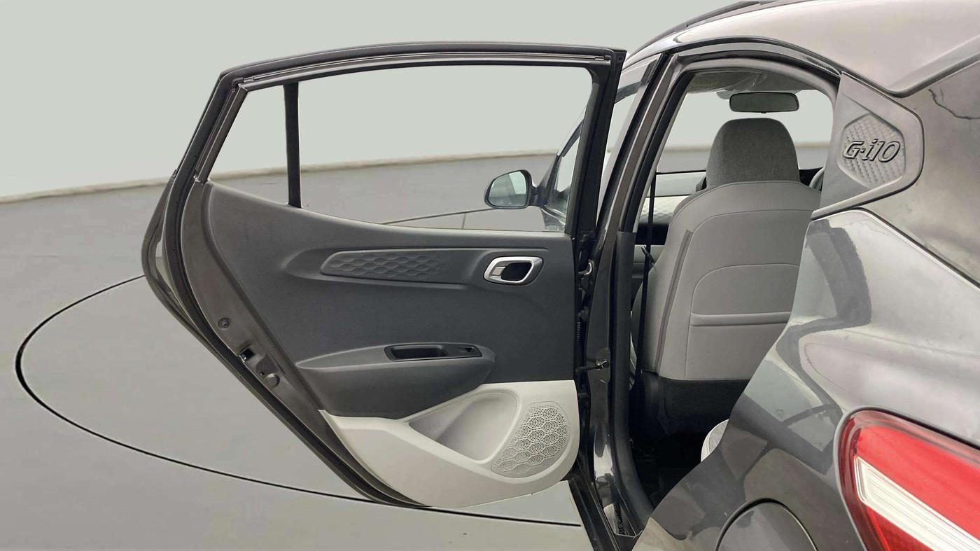 2021 Hyundai GRAND I10 NIOS SPORTZ AMT 1.2 KAPPA VTVT, Petrol, Automatic, 30,797 km, LHS Rear Door