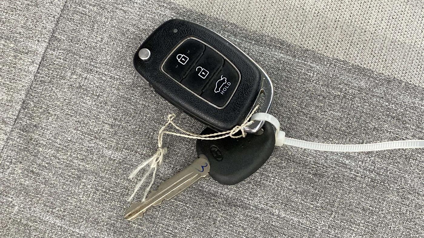 2021 Hyundai GRAND I10 NIOS SPORTZ AMT 1.2 KAPPA VTVT, Petrol, Automatic, 30,797 km, Key Close Up