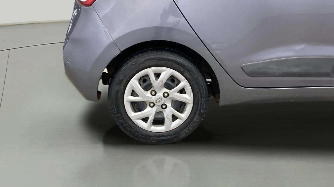 2018 Hyundai Grand i10 MAGNA 1.2 KAPPA VTVT, Petrol, Manual, 79,586 km, Right Rear Wheel