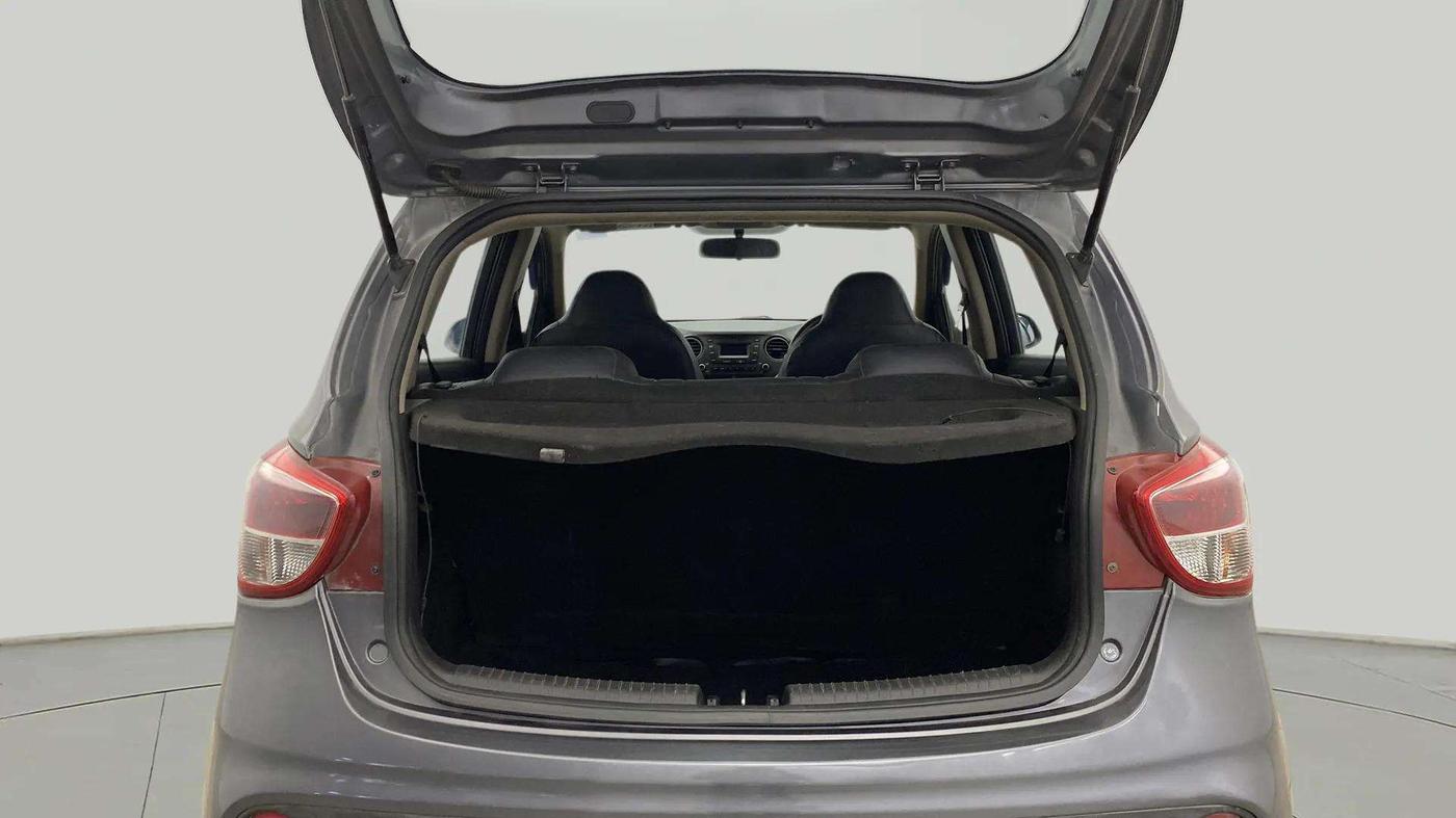 2018 Hyundai Grand i10 MAGNA 1.2 KAPPA VTVT, Petrol, Manual, 79,586 km, Boot Open Zoomed View