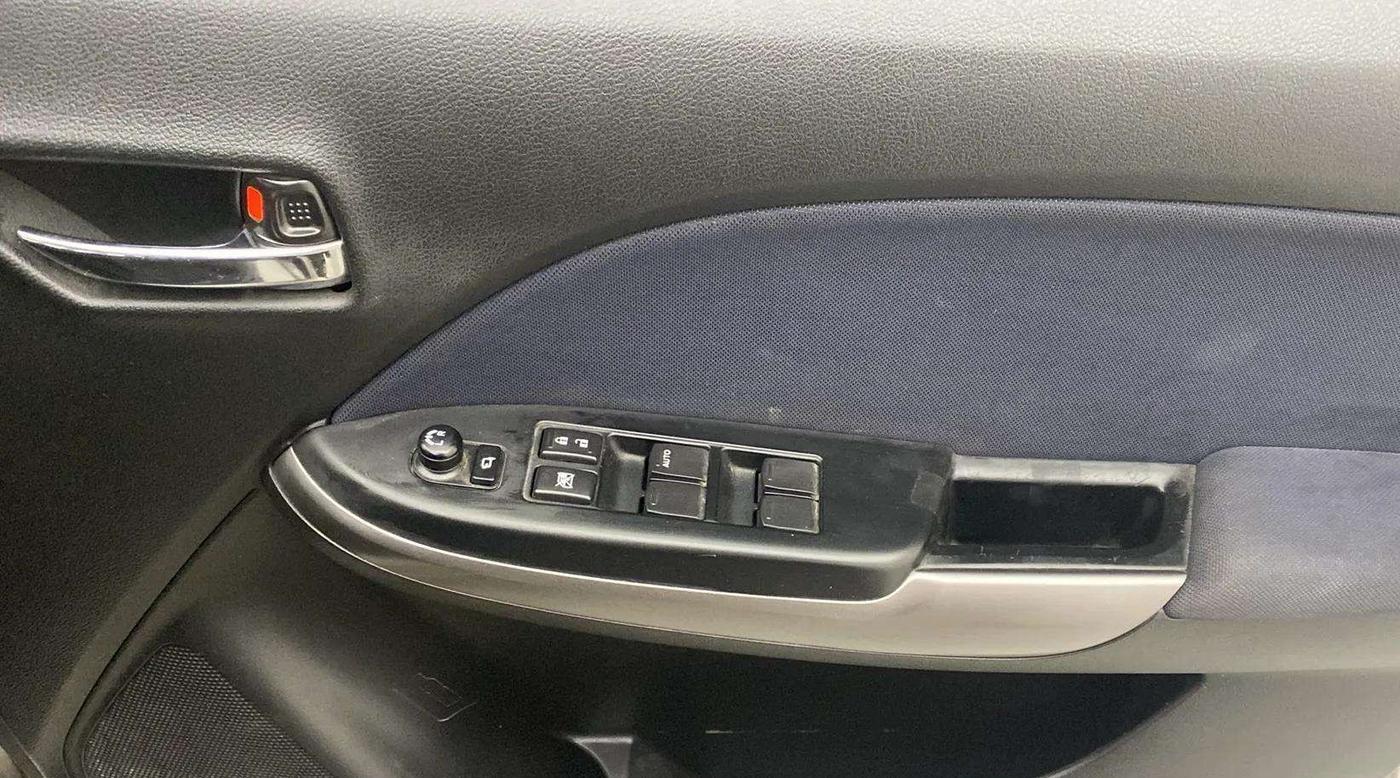 2020 Maruti Baleno ZETA PETROL 1.2, Petrol, Manual, 23,289 km, Driver Side Door Panels Control