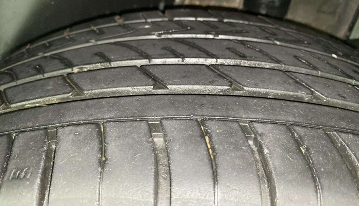 2021 KIA SELTOS HTX 1.5 PETROL, Petrol, Manual, 23,686 km, Left Rear Tyre Tread