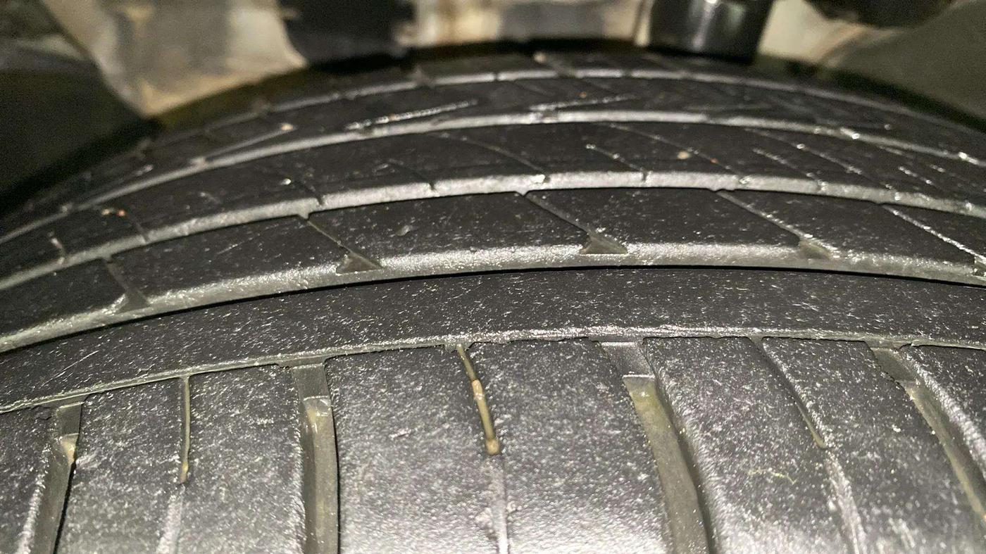 2021 KIA SELTOS HTX 1.5 PETROL, Petrol, Manual, 23,686 km, Left Front Tyre Tread