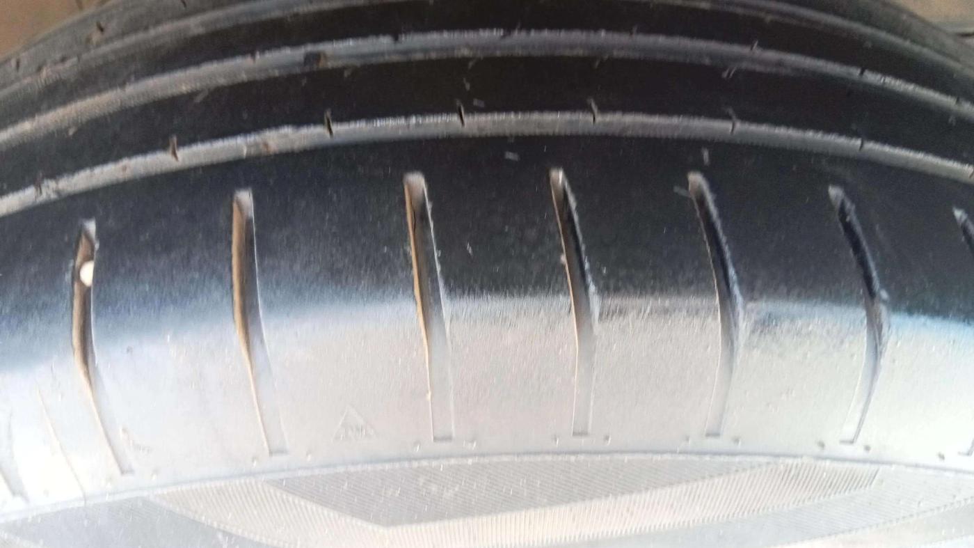 2023 Maruti Baleno SIGMA PETROL 1.2, Petrol, Manual, 89,264 km, Right Front Tyre Tread