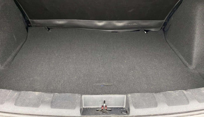 2024 Tata NEXON SMART+ 1.2 PETROL, Petrol, Manual, 5,668 km, Boot Inside