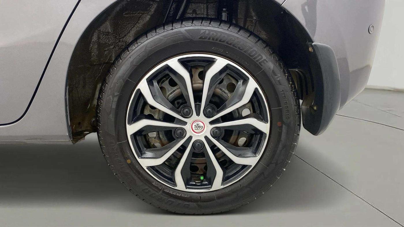 2018 Honda Jazz 1.2L I-VTEC S, Petrol, Manual, 91,385 km, Left Rear Wheel