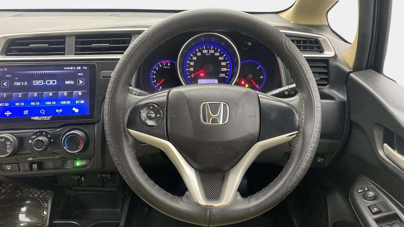 2018 Honda Jazz 1.2L I-VTEC S, Petrol, Manual, 91,385 km, Steering Wheel Close Up