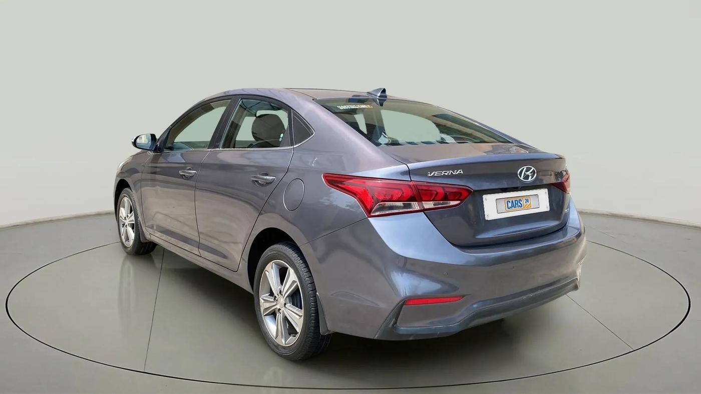 2018 Hyundai Verna 1.6 VTVT SX, Petrol, Manual, 46,324 km, Left Back Diagonal