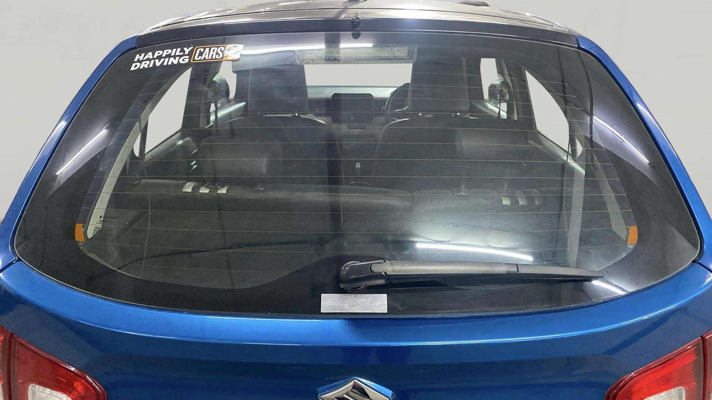 2017 Maruti IGNIS ZETA 1.2 AMT, Petrol, Automatic, 36,948 km, Rear Windshield